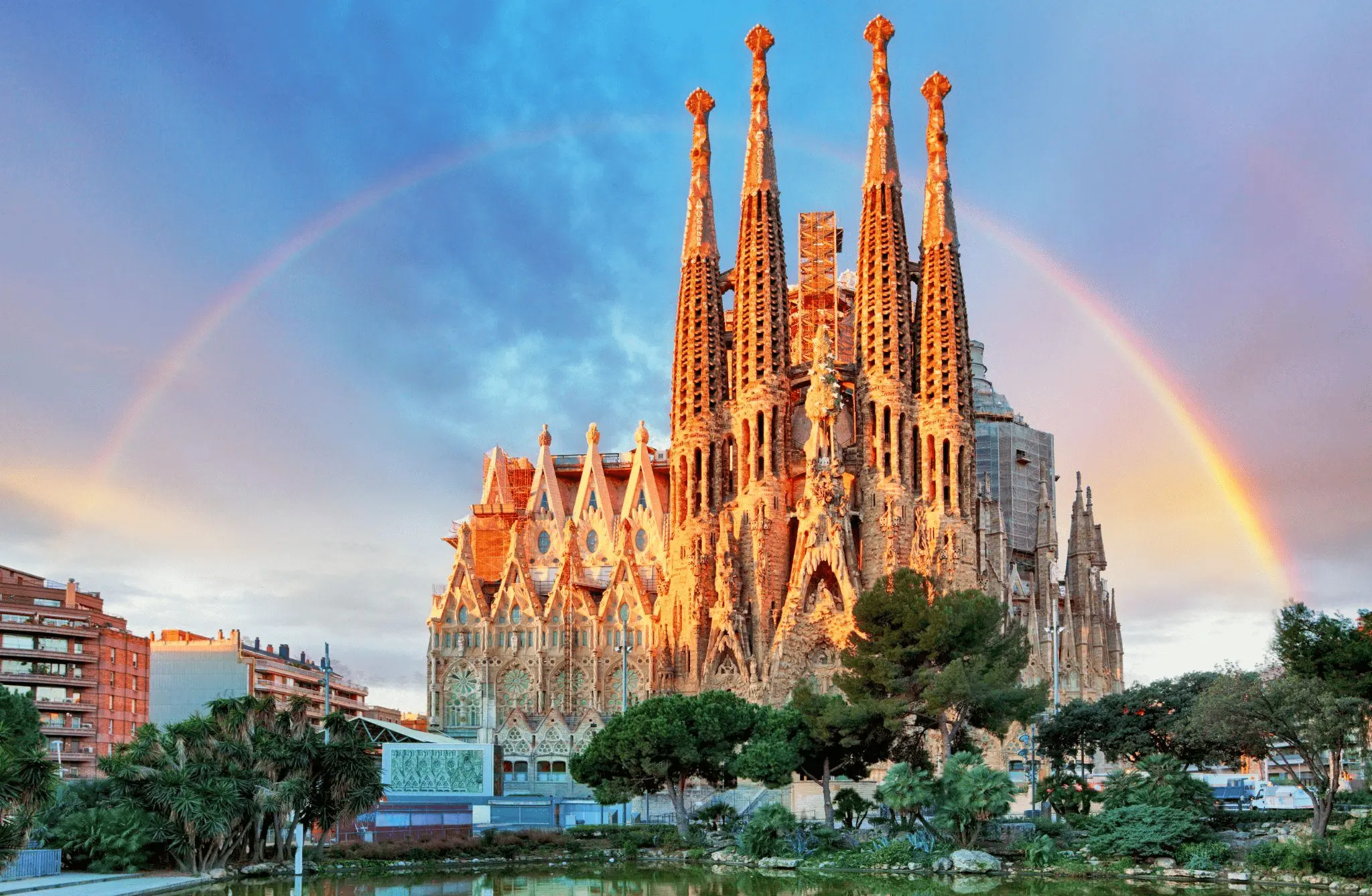 Barcelona Travel Guide - Forbes Travel Guide